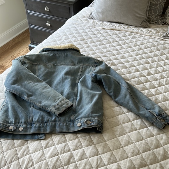 Topshop Sherpa lined Jean jacket - Picture 3 of 3